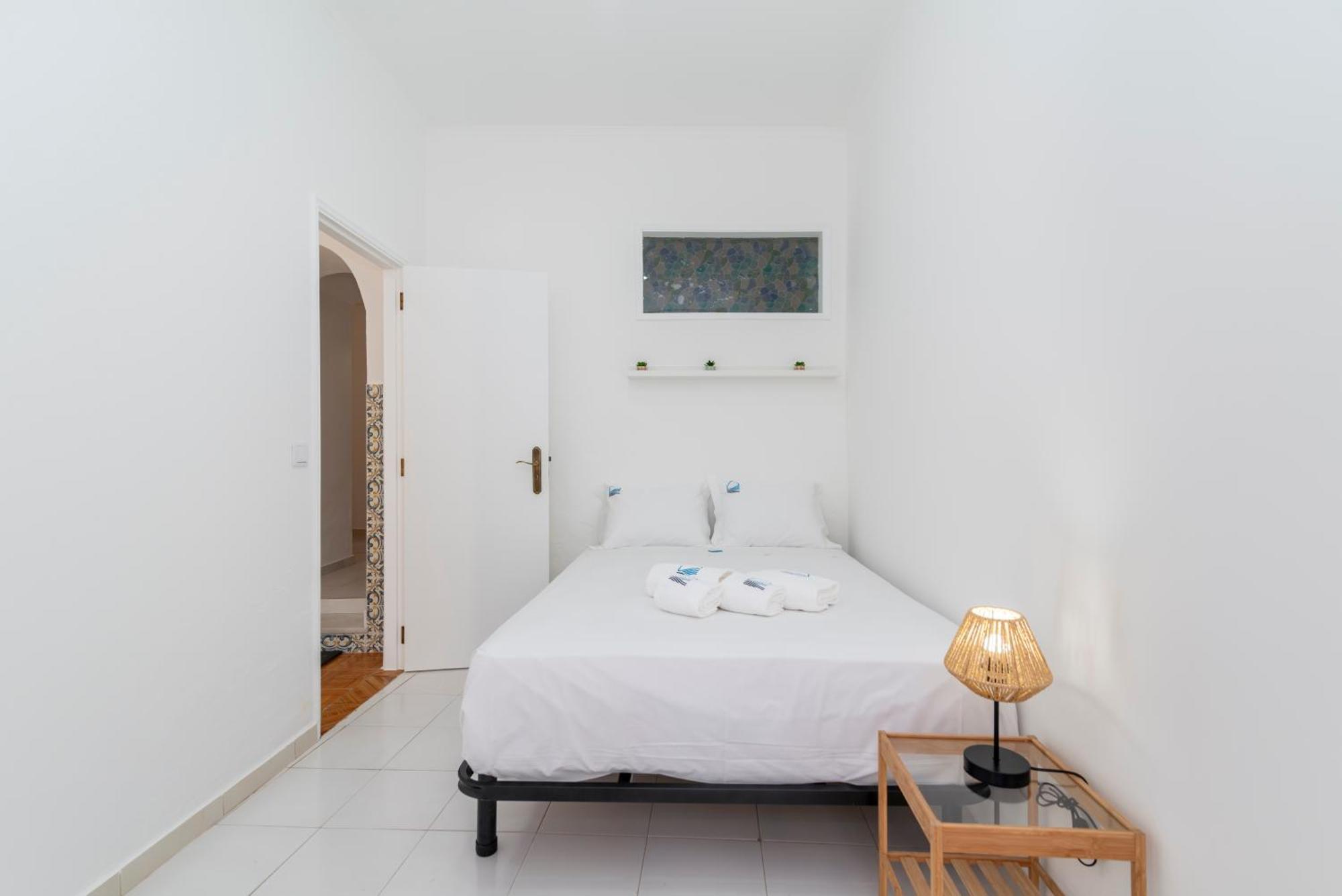 Casa Garde - 5 Mins City Center - Private Balcony - Wi-Fi Ταβίρα Εξωτερικό φωτογραφία